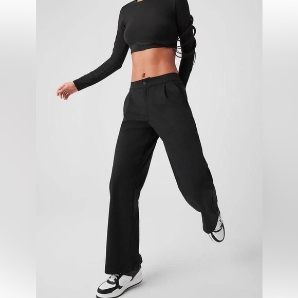 ALO Yoga Pants - Alo Yoga Road Trip Pant, Black, Wide-Leg Pants Size L